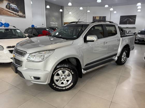 CHEVROLET S10 2.4 LT 4X2 CD 8V FLEX 4P MANUAL CHEVROLET S10 2.4 LT 4X2 CD 8V FLEX 4P MANUAL